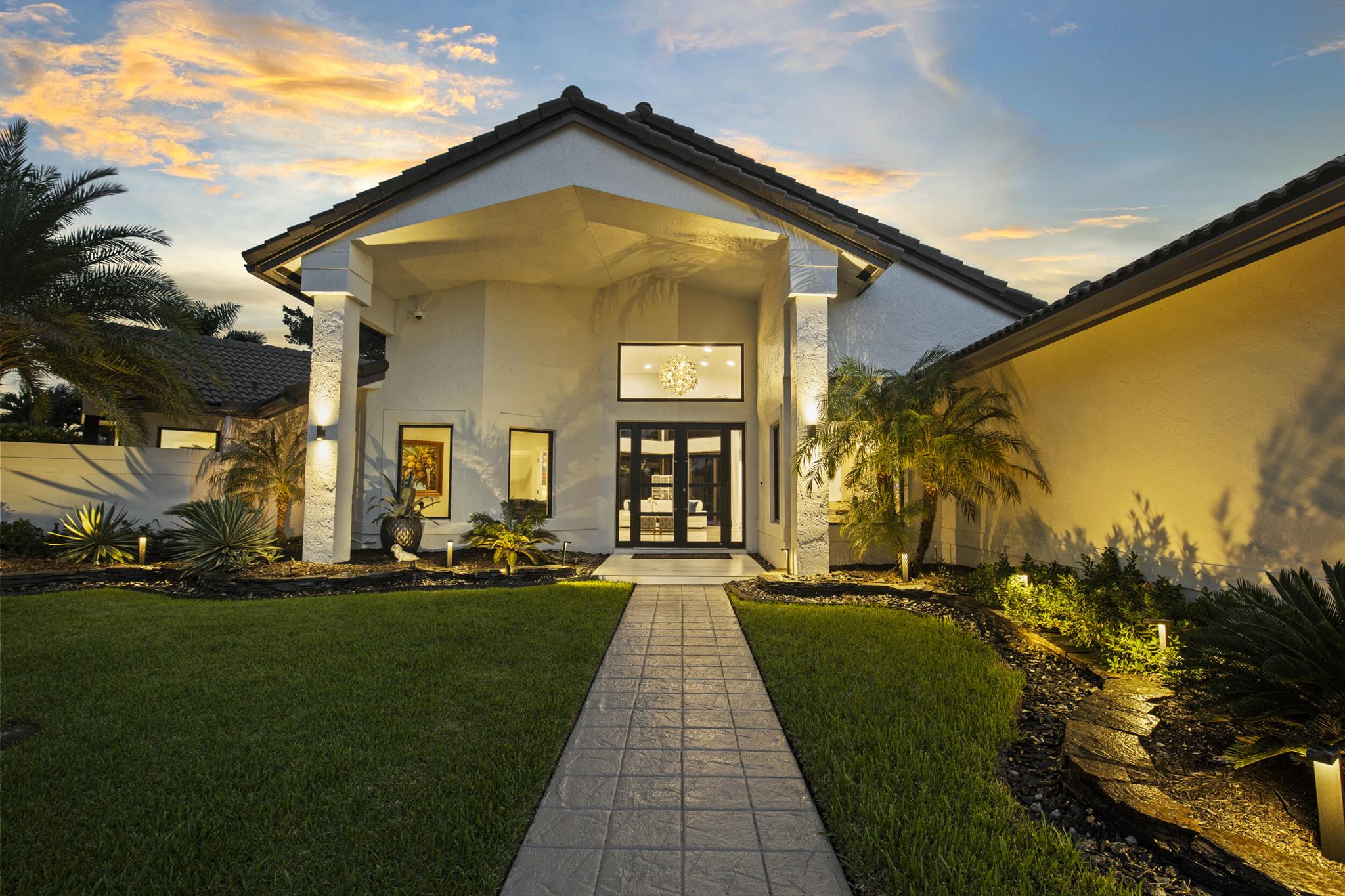 Boca Raton, Florida, 33498, United States, 3 Bedrooms Bedrooms, ,4 BathroomsBathrooms,Residential,Active,1954019