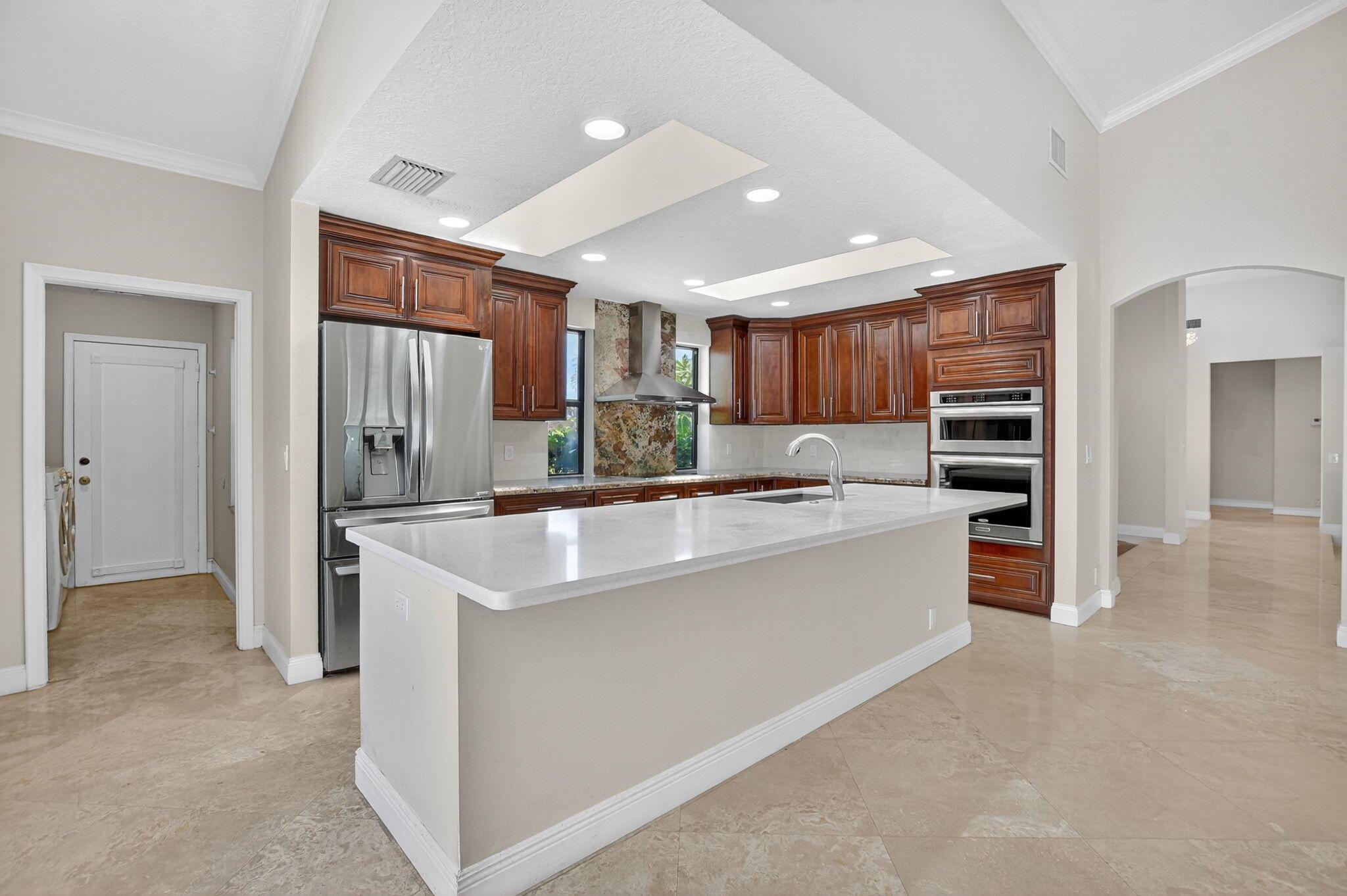 Boca Raton, Florida, 33487, United States, 5 Bedrooms Bedrooms, ,4 BathroomsBathrooms,Residential,Active,1892410