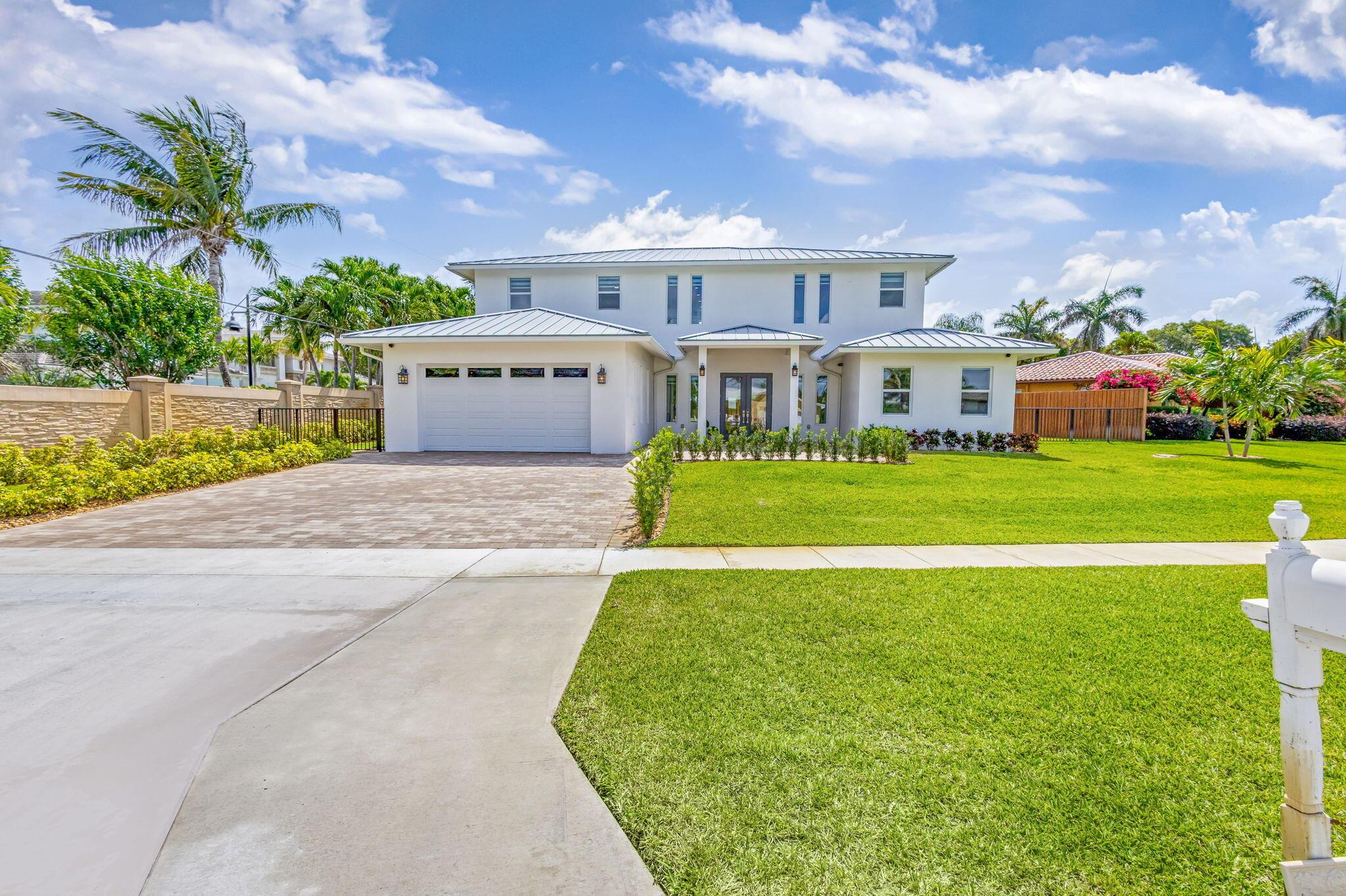 North Palm Beach, Florida, 33408, United States, 4 Bedrooms Bedrooms, ,5 BathroomsBathrooms,Residential,Active,1973305