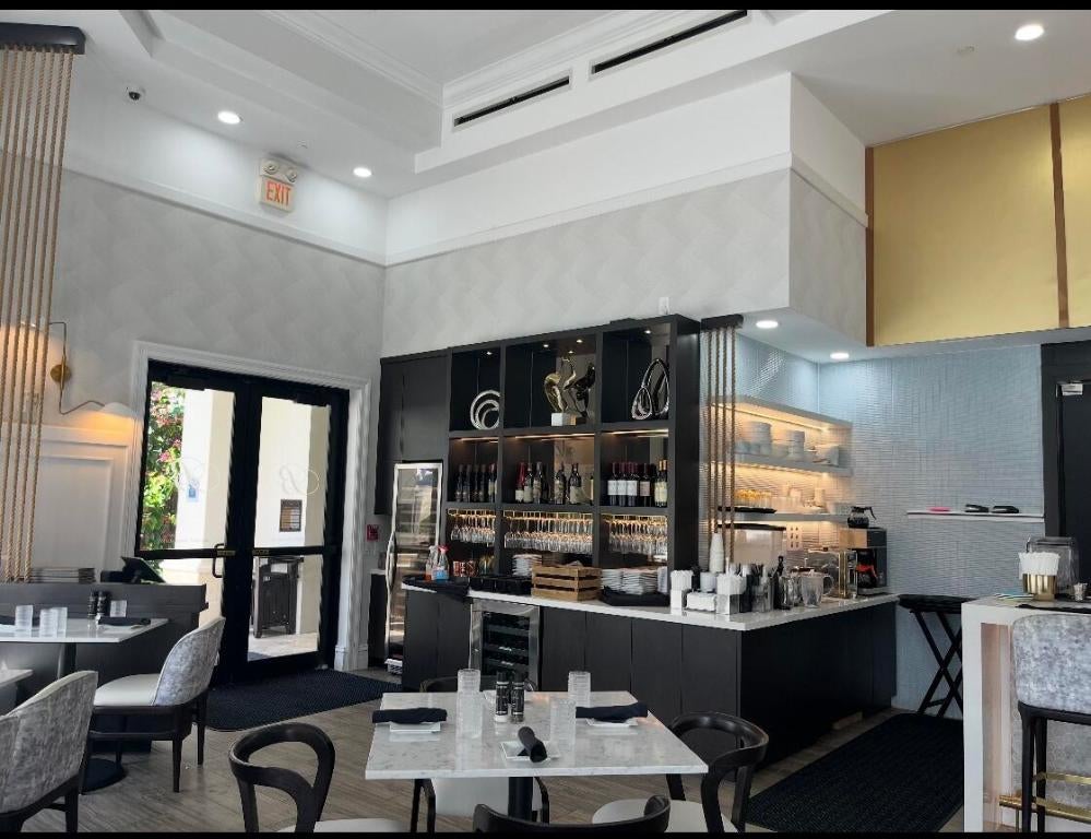 Delray Beach, Florida, 33446, United States, 5 Bedrooms Bedrooms, ,7 BathroomsBathrooms,Residential,Active,2007942