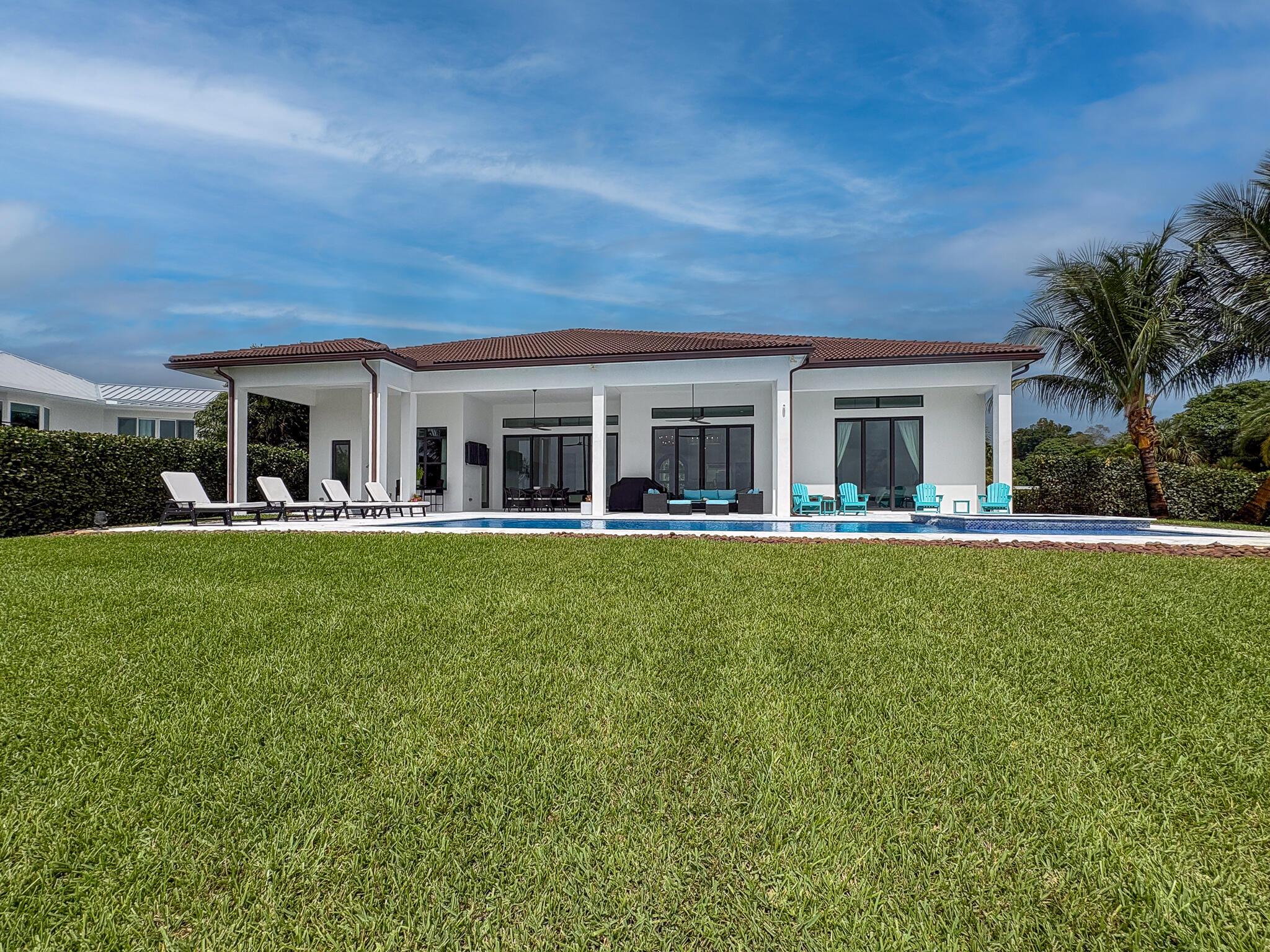 Jensen Beach, Florida, 34957, United States, 4 Bedrooms Bedrooms, ,5 BathroomsBathrooms,Residential,Active,1990620