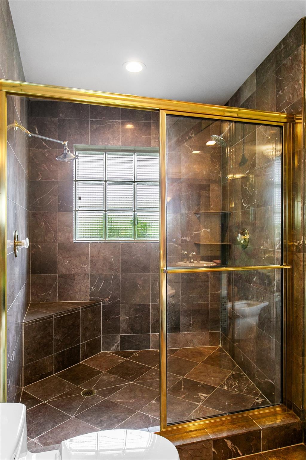 Lighthouse Point, Florida, 33064, United States, 4 Bedrooms Bedrooms, ,4 BathroomsBathrooms,Residential,Active,1926903