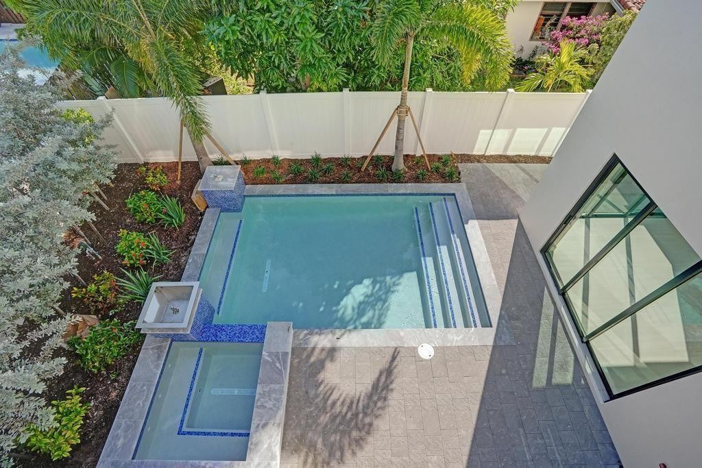 Fort Lauderdale, Florida, 33308, United States, 4 Bedrooms Bedrooms, ,4 BathroomsBathrooms,Residential,Active,2008752