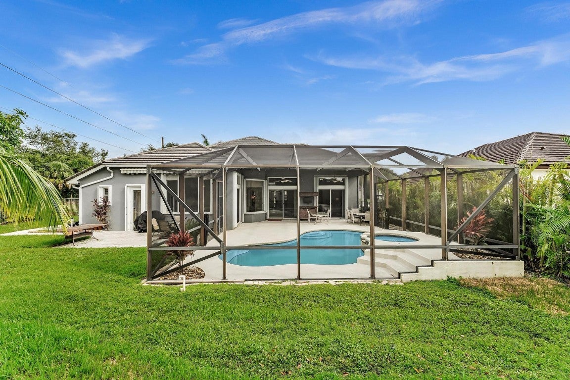 Stuart, Florida, 34997, United States, 5 Bedrooms Bedrooms, ,3 BathroomsBathrooms,Residential,Active,2008758