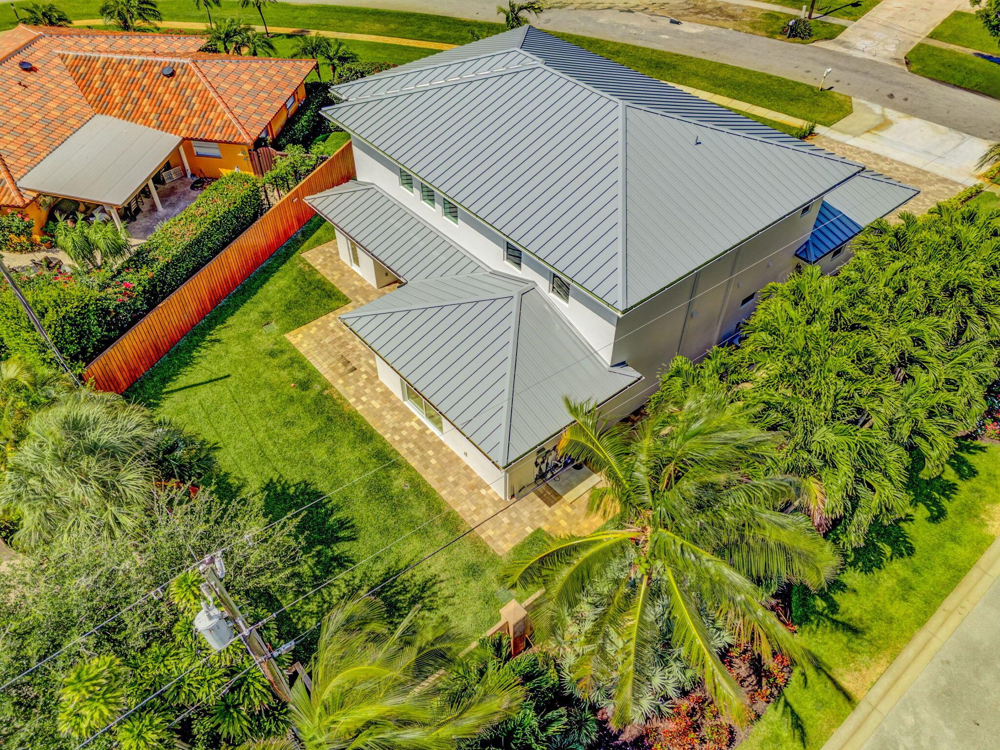 North Palm Beach, Florida, 33408, United States, 4 Bedrooms Bedrooms, ,5 BathroomsBathrooms,Residential,Active,1973305