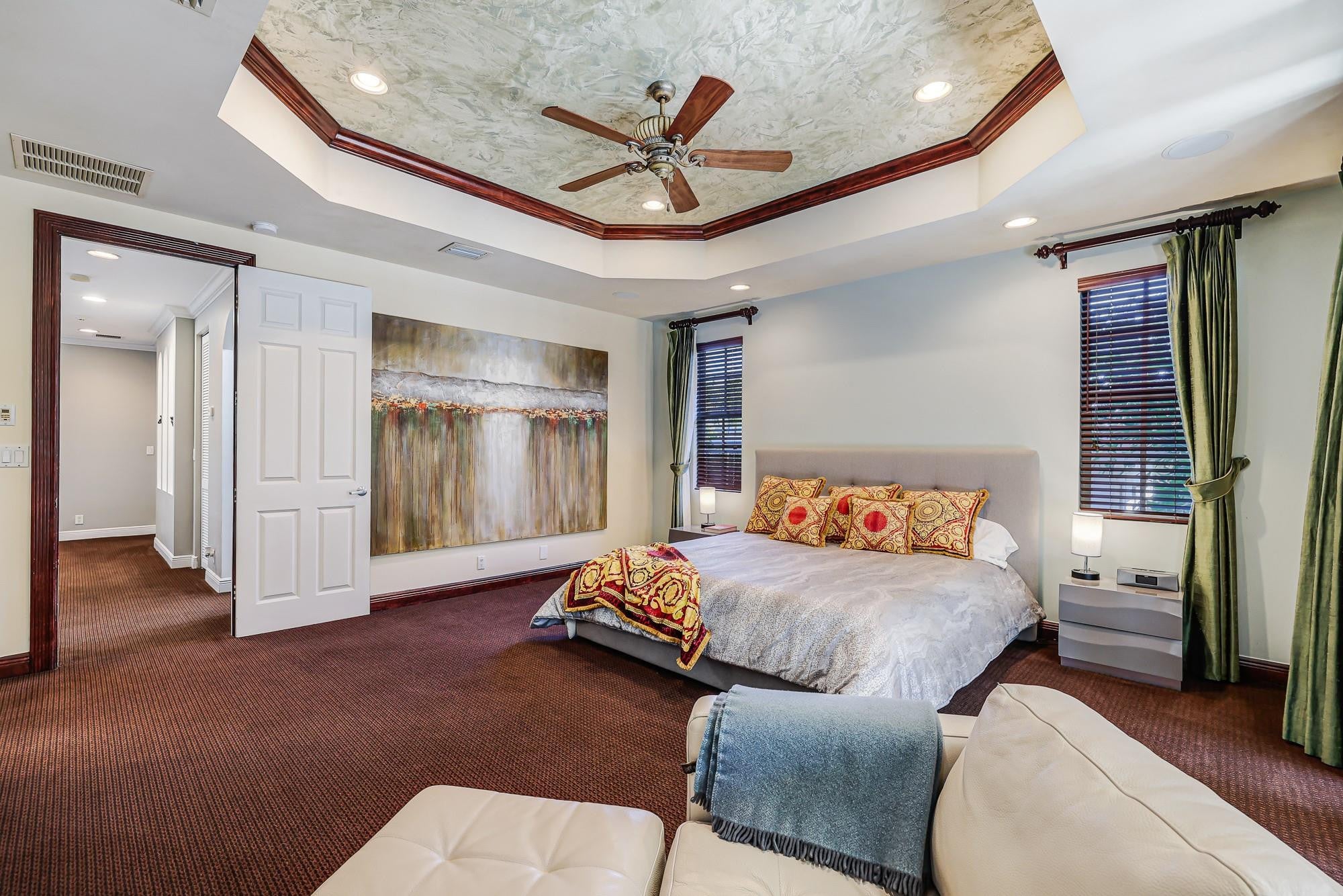 Wilton Manors, Florida, 33305, United States, 4 Bedrooms Bedrooms, ,4 BathroomsBathrooms,Residential,Active,2015475