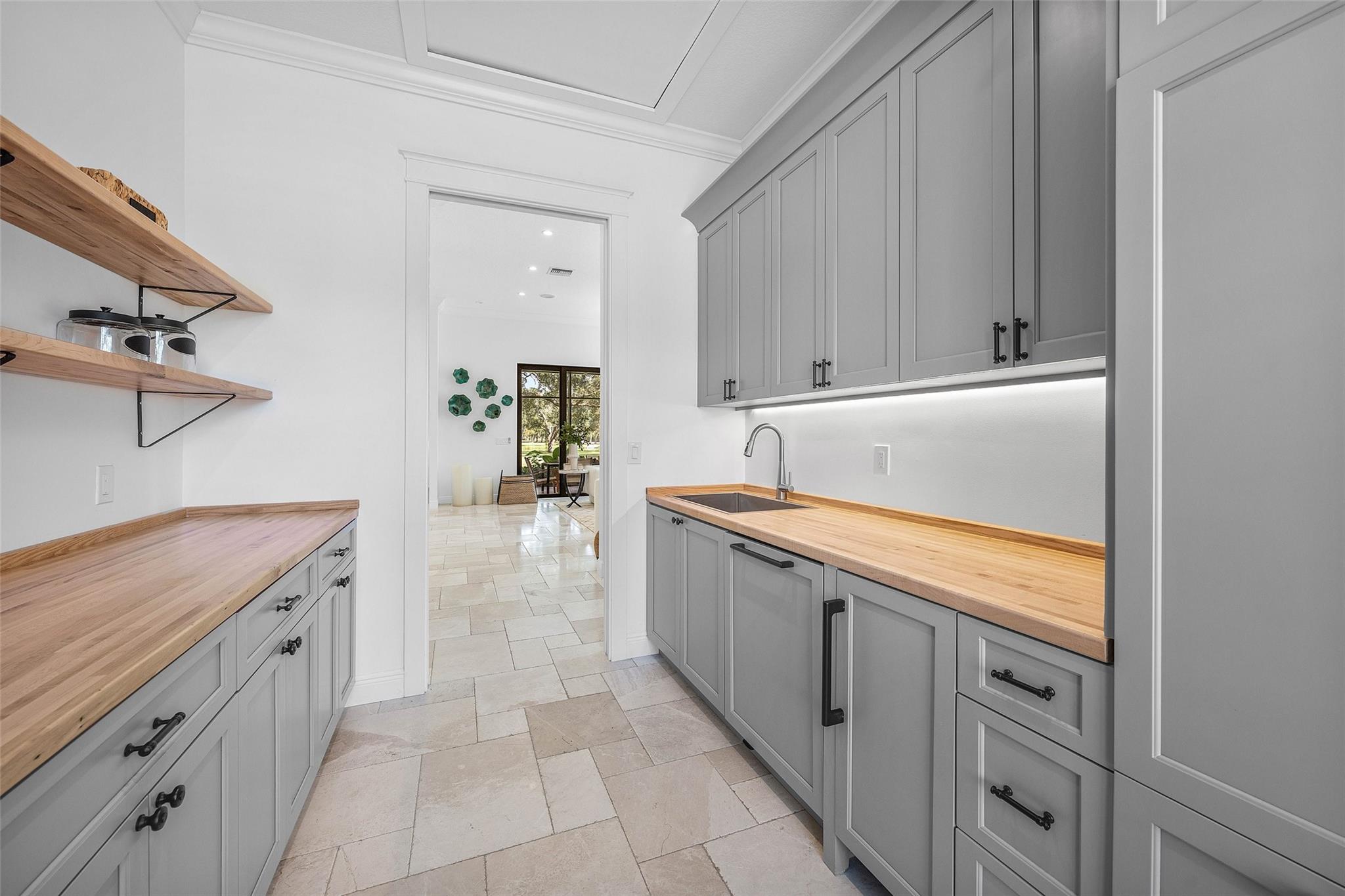 Wellington, Florida, 33470, United States, 4 Bedrooms Bedrooms, ,4 BathroomsBathrooms,Residential,Active,1965828