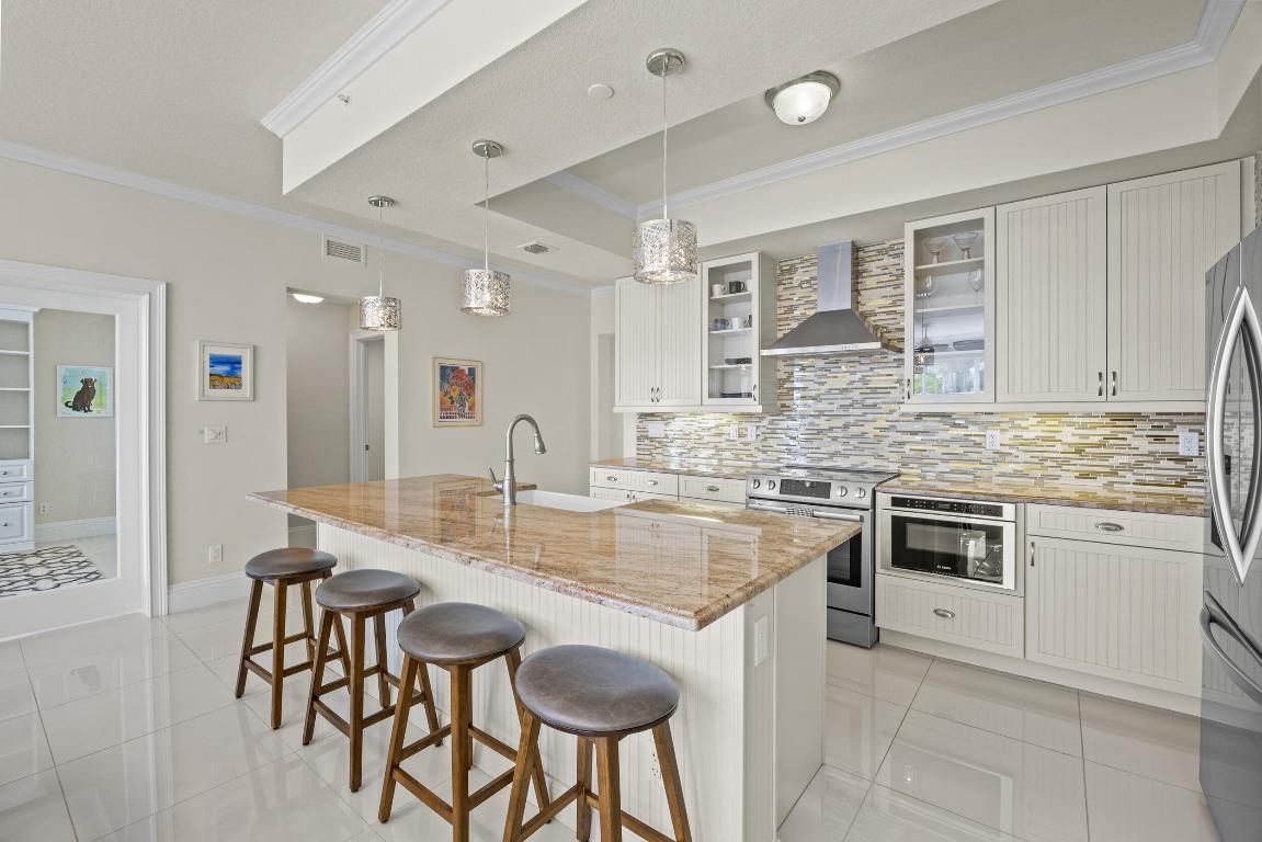 Juno Beach, Florida, 33408, United States, 3 Bedrooms Bedrooms, ,3 BathroomsBathrooms,Residential,Pending,2007984