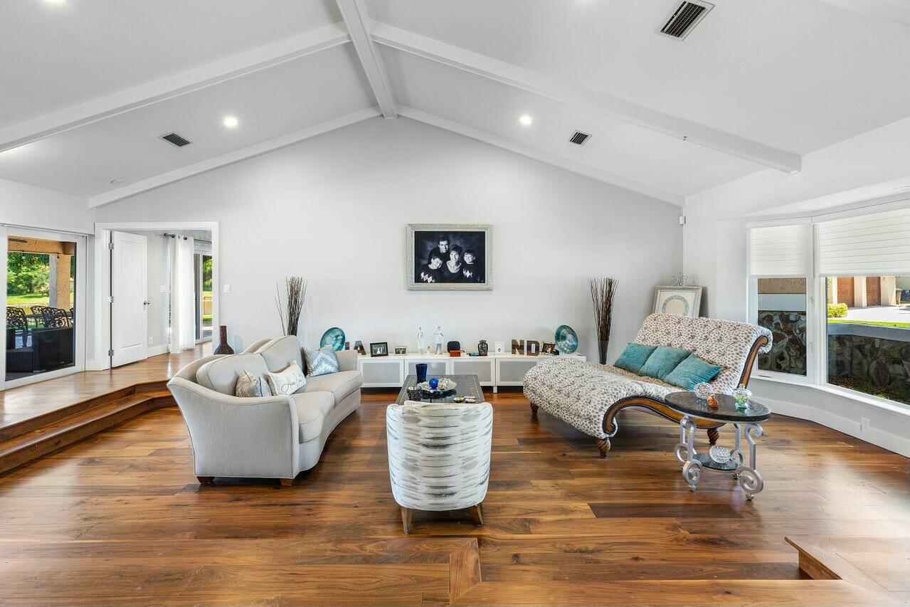 Boca Raton, Florida, 33433, United States, 4 Bedrooms Bedrooms, ,3 BathroomsBathrooms,Residential,Active,1941381