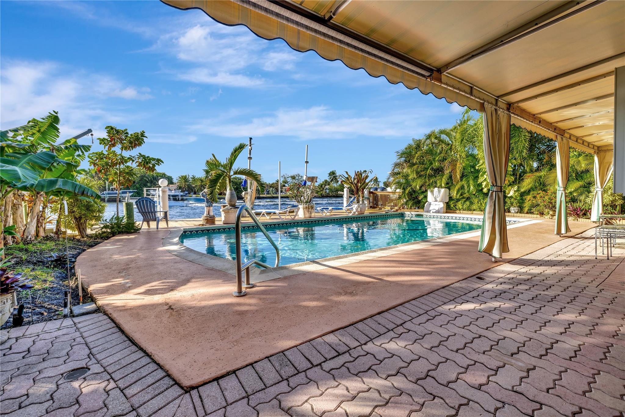 Pompano Beach, Florida, 33062, United States, ,4 BathroomsBathrooms,Residential,Active,1702029