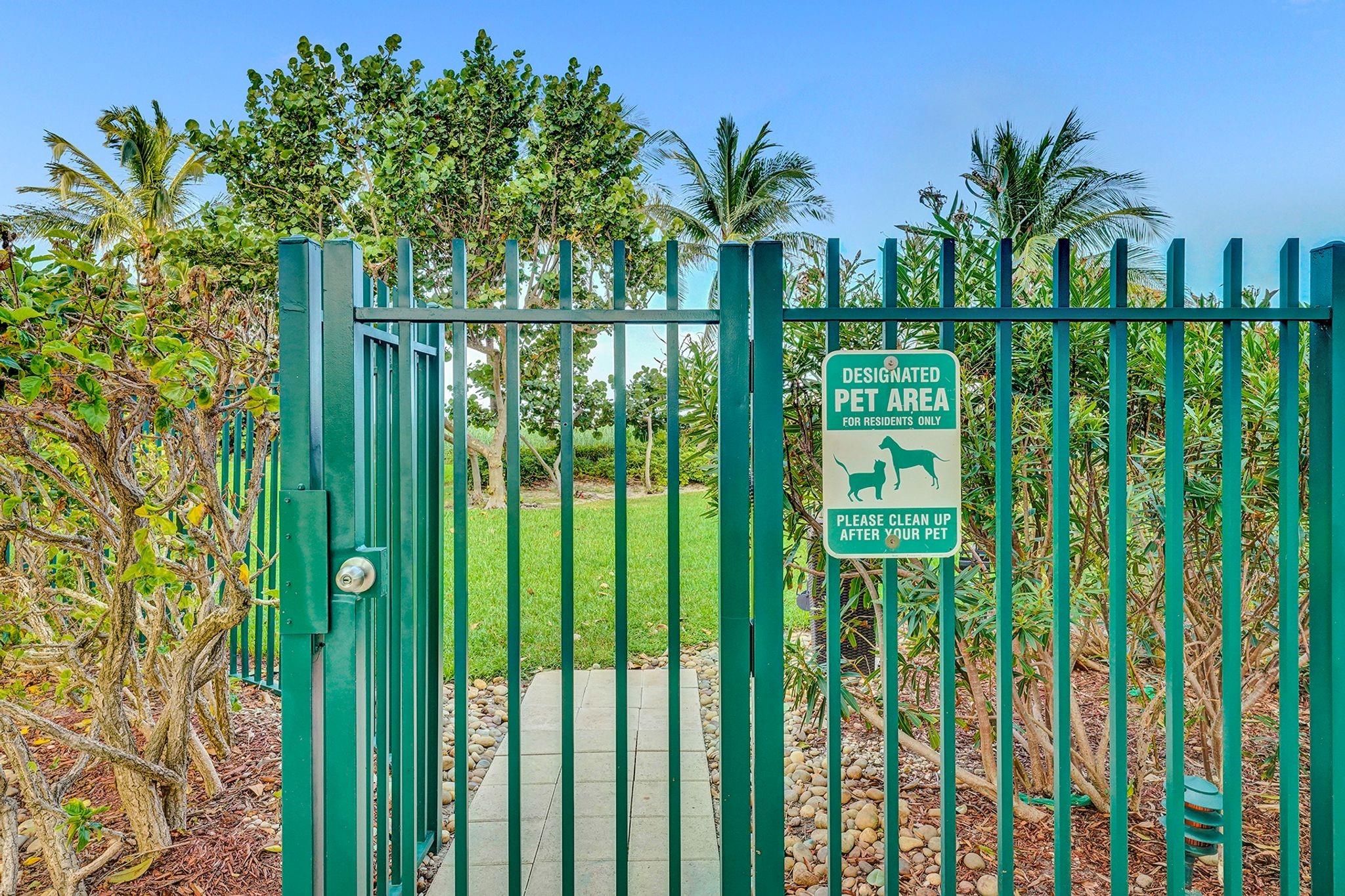 Lauderdale By The Sea, Florida, 33062, United States, 3 Bedrooms Bedrooms, ,3 BathroomsBathrooms,Residential,Active,2002612