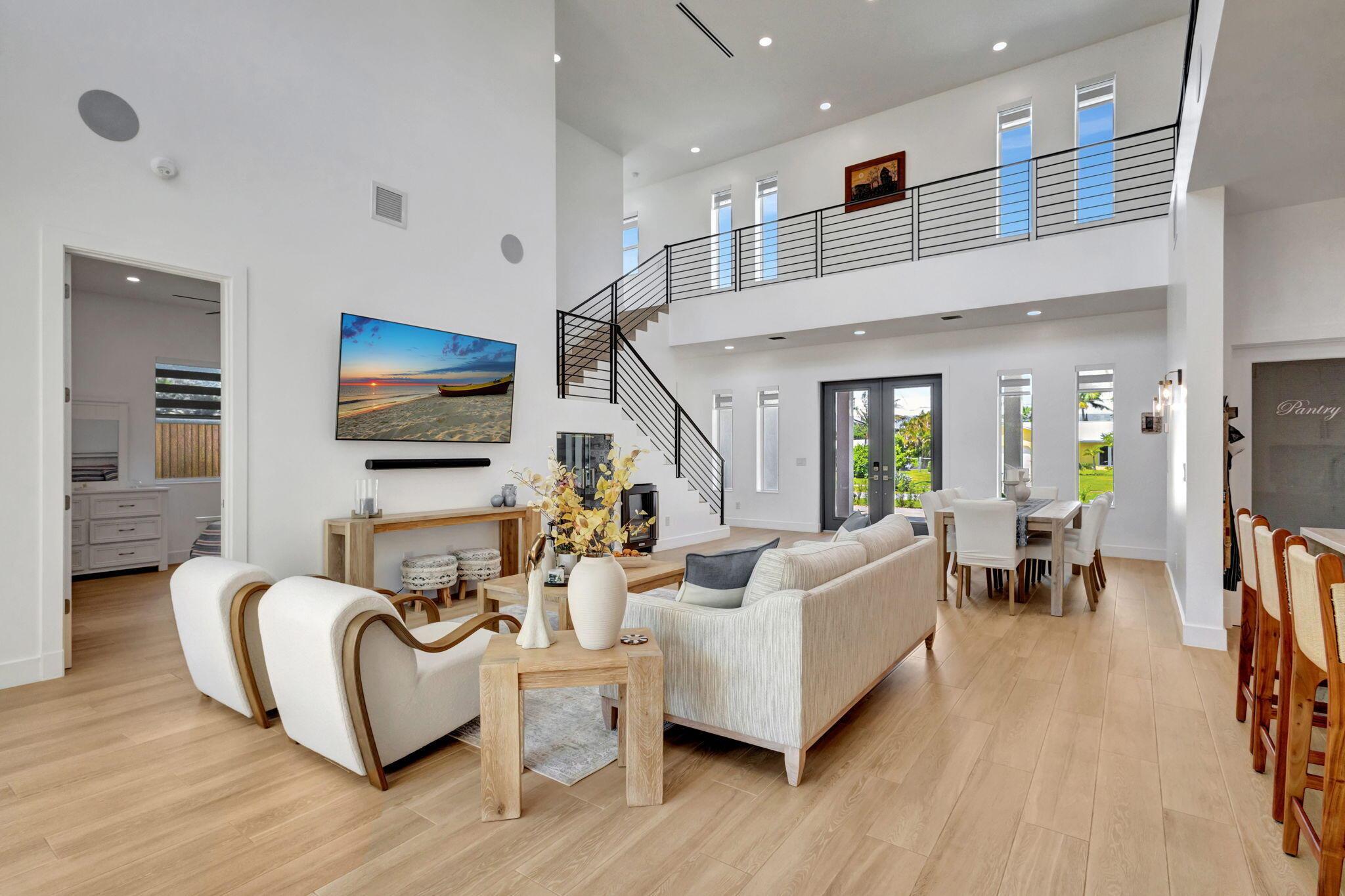 North Palm Beach, Florida, 33408, United States, 4 Bedrooms Bedrooms, ,5 BathroomsBathrooms,Residential,Active,1973305