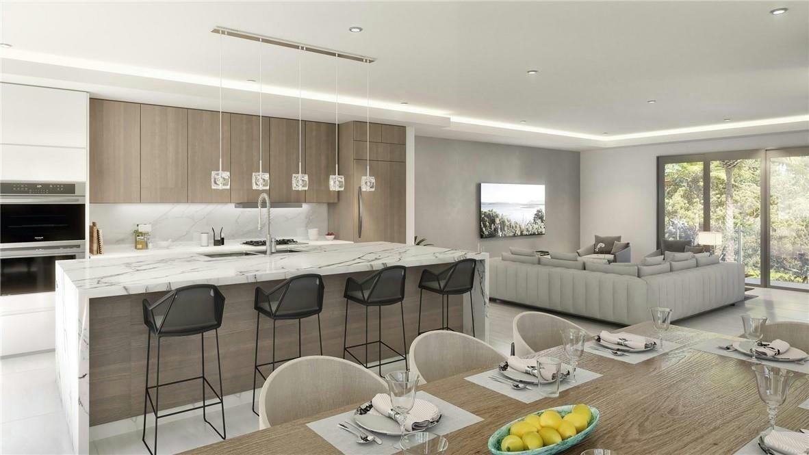 Pompano Beach, Florida, 33062, United States, ,4 BathroomsBathrooms,Residential,Contingent,1702567