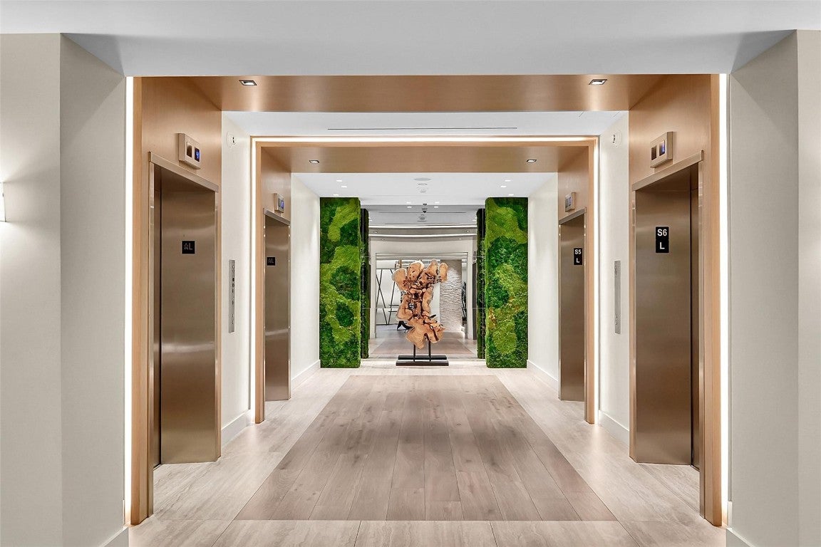 Miami Beach, Florida, 33139, United States, 1 Bedroom Bedrooms, ,1 BathroomBathrooms,Residential,Active,2008710