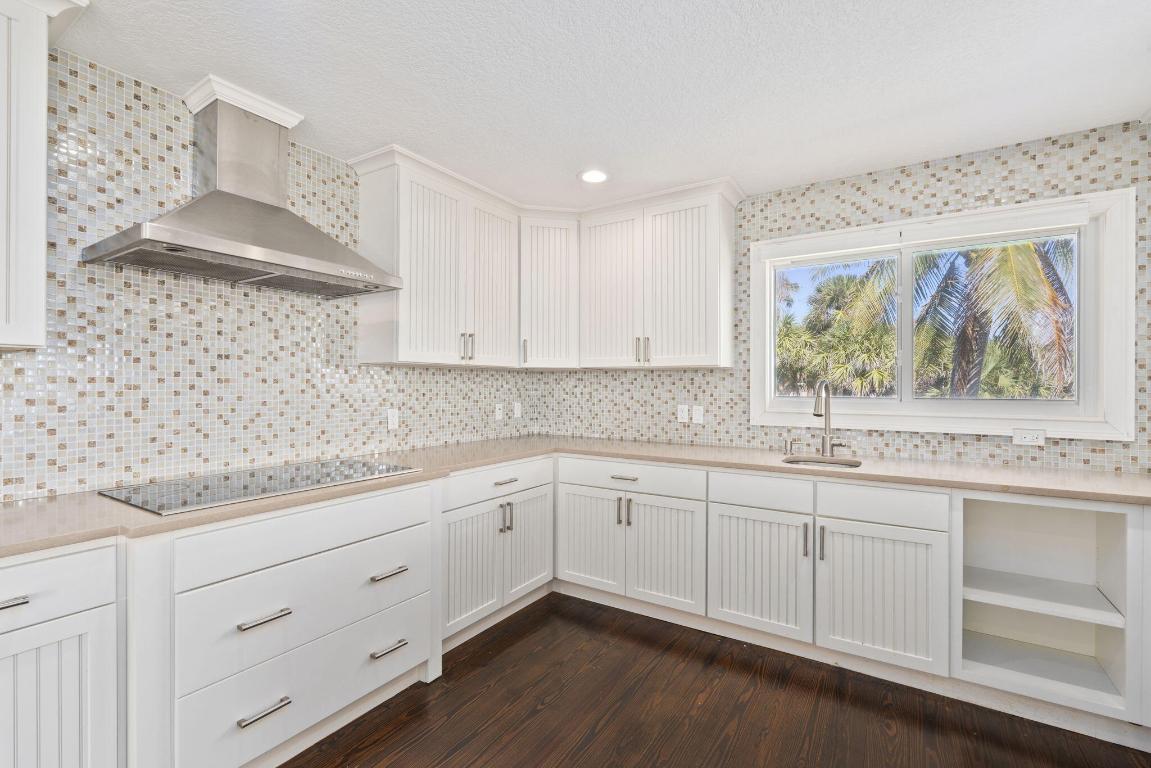 Fort Pierce, Florida, 34949, United States, 5 Bedrooms Bedrooms, ,5 BathroomsBathrooms,Residential,Active,2007926