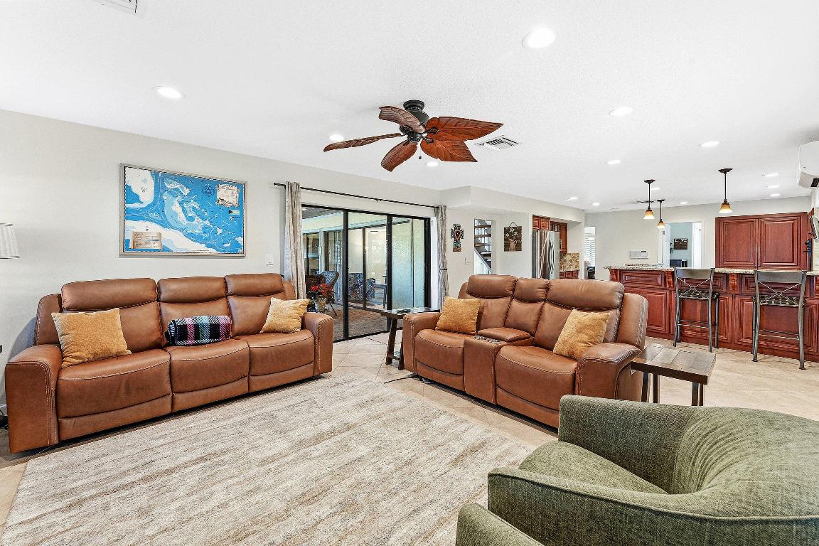 Palm Beach Gardens, Florida, 33418, United States, 4 Bedrooms Bedrooms, ,5 BathroomsBathrooms,Residential,Active,2007613