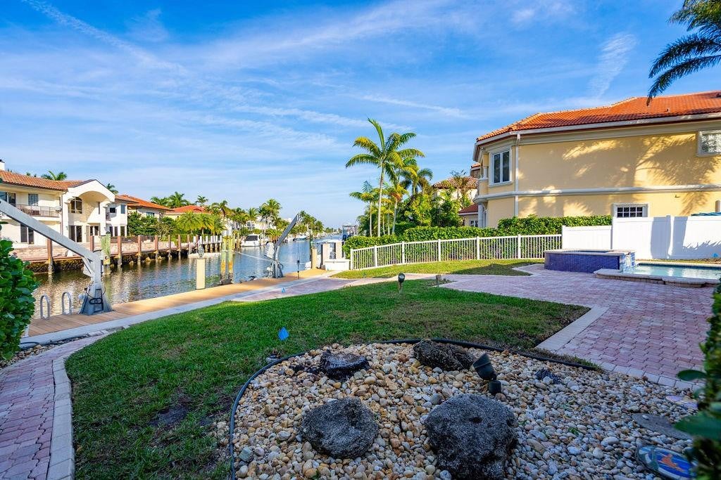 Lighthouse Point, Florida, 33064, United States, 3 Bedrooms Bedrooms, ,4 BathroomsBathrooms,Residential,Active,2011217