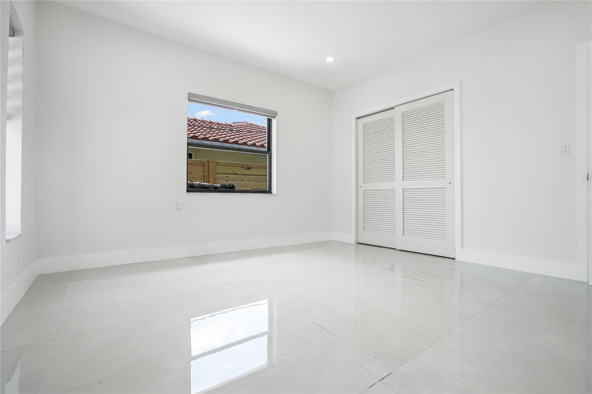 Fort Lauderdale, Florida, 33308, United States, 3 Bedrooms Bedrooms, ,3 BathroomsBathrooms,Residential,Active,1892444