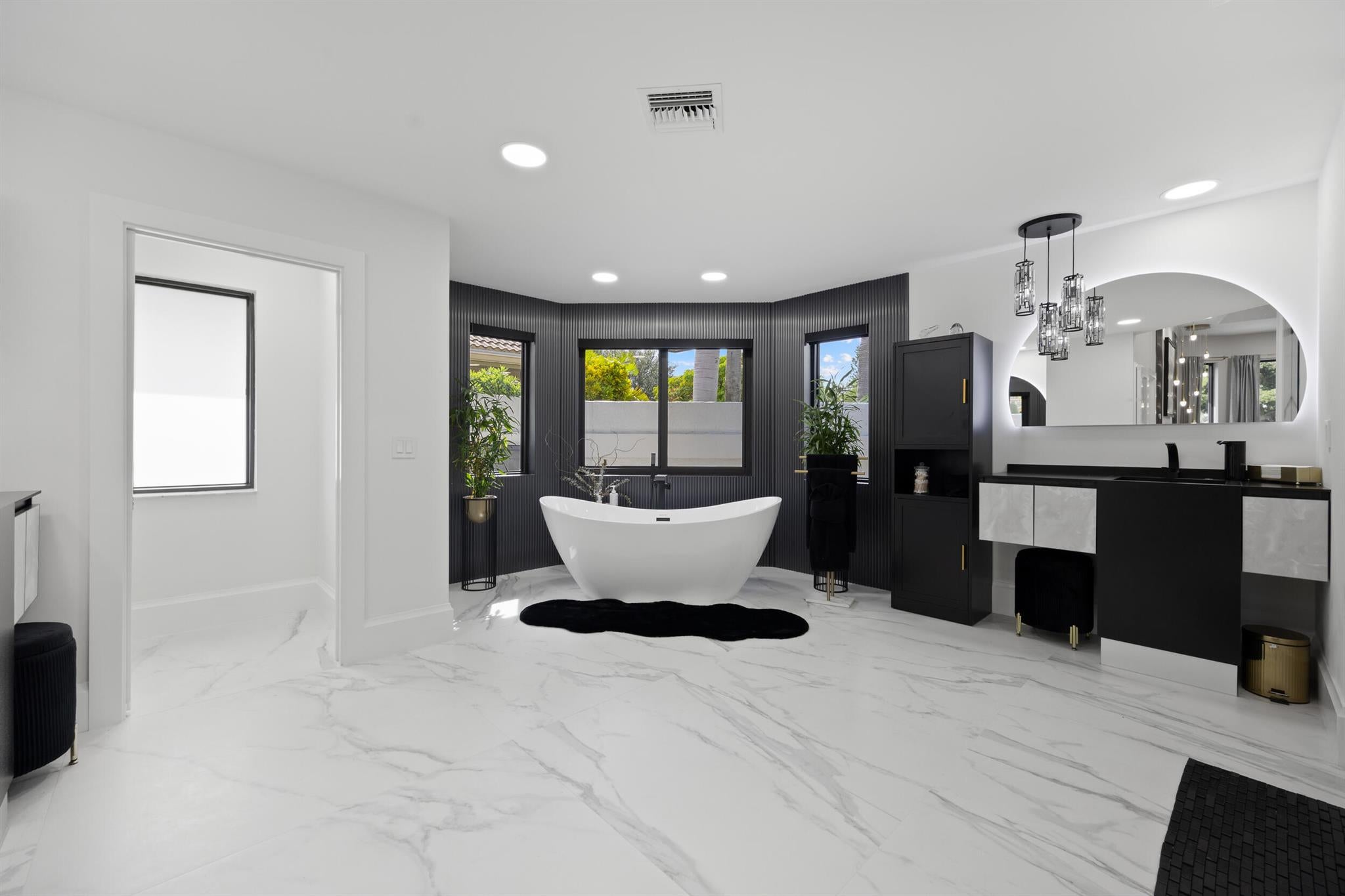 Boca Raton, Florida, 33498, United States, 4 Bedrooms Bedrooms, ,5 BathroomsBathrooms,Residential,Active,1904710