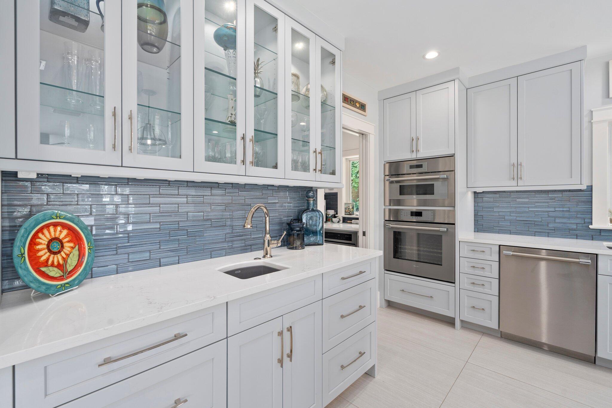 Stuart, Florida, 34996, United States, 4 Bedrooms Bedrooms, ,6 BathroomsBathrooms,Residential,Active,1831837