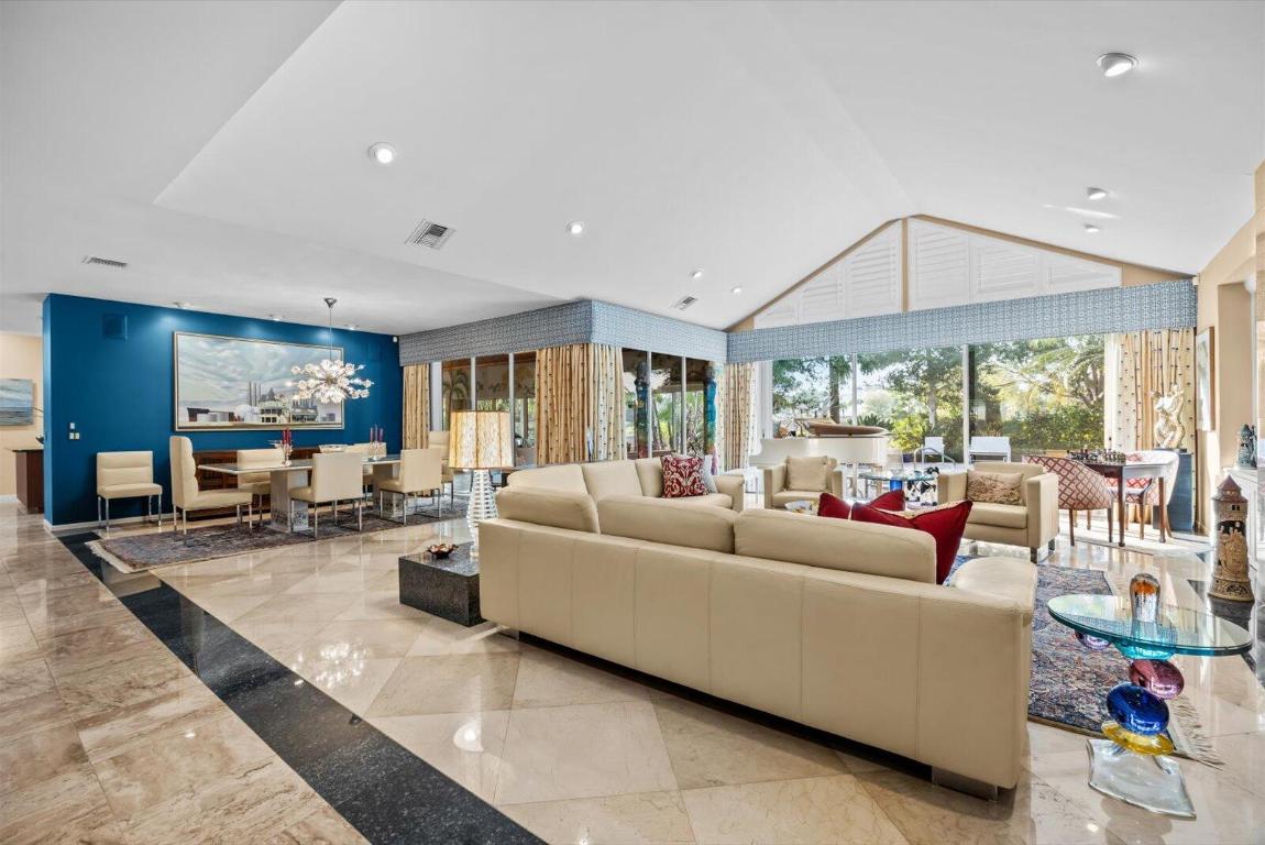 Palm City, Florida, 34990, United States, 3 Bedrooms Bedrooms, ,4 BathroomsBathrooms,Residential,Active,2011193