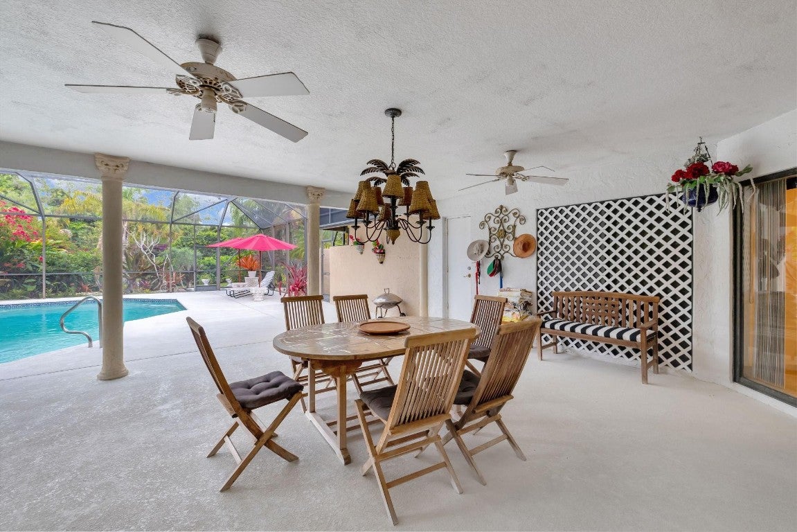 Coral Springs, Florida, 33067, United States, 4 Bedrooms Bedrooms, ,4 BathroomsBathrooms,Residential,Active,2008736