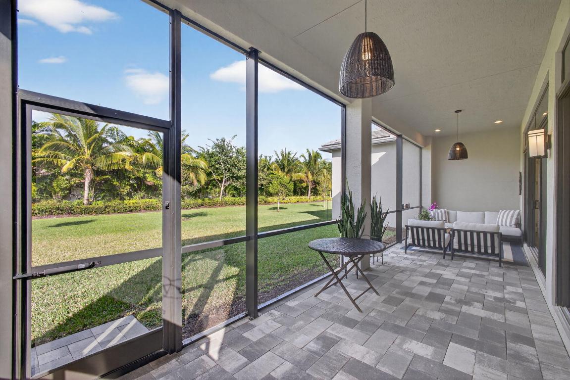 Boynton Beach, Florida, 33473, United States, 4 Bedrooms Bedrooms, ,5 BathroomsBathrooms,Residential,Active,2012668