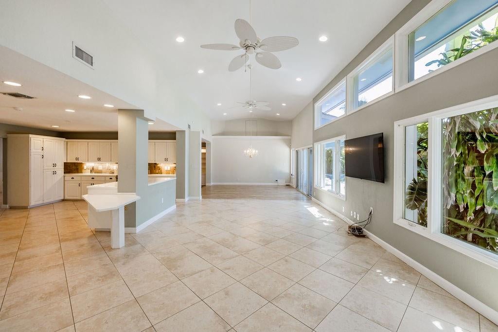 Lighthouse Point, Florida, 33064, United States, 4 Bedrooms Bedrooms, ,4 BathroomsBathrooms,Residential,Active,1701977