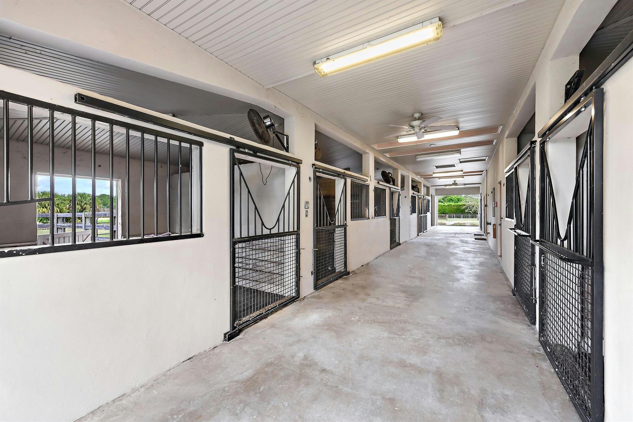 Palm City, Florida, 34990, United States, ,5 BathroomsBathrooms,Residential,Active,1769903