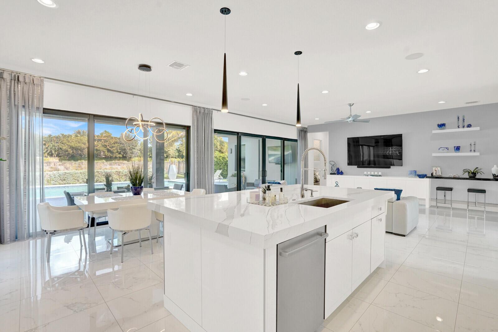 Boca Raton, Florida, 33496, United States, 5 Bedrooms Bedrooms, ,6 BathroomsBathrooms,Residential,Active,2001053