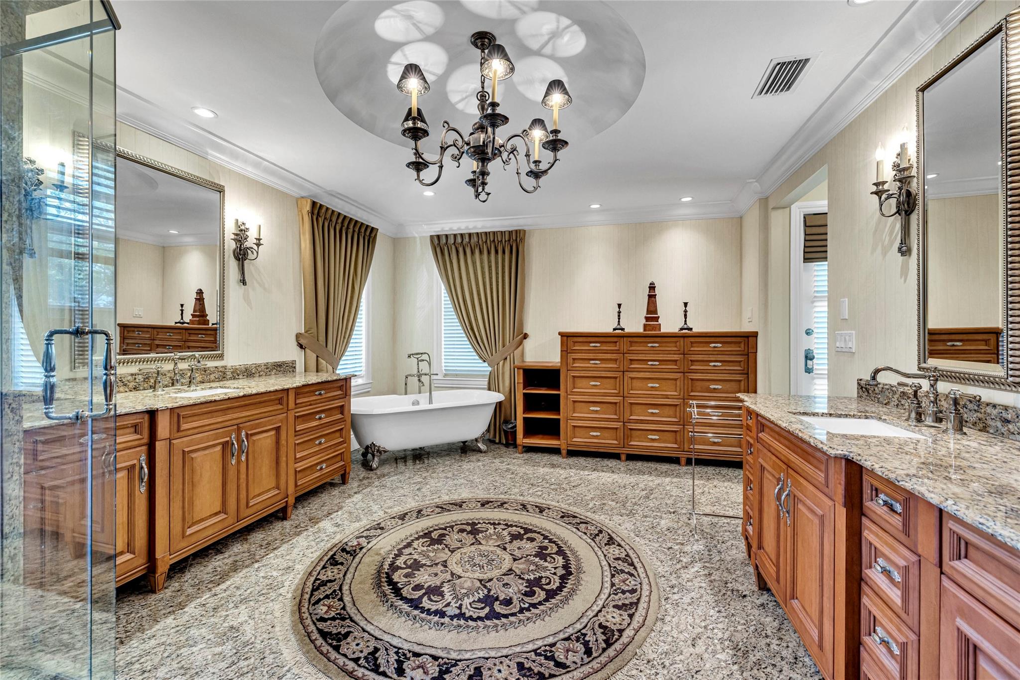 Fort Lauderdale, Florida, 33301, United States, 5 Bedrooms Bedrooms, ,5 BathroomsBathrooms,Residential,Active,1942406