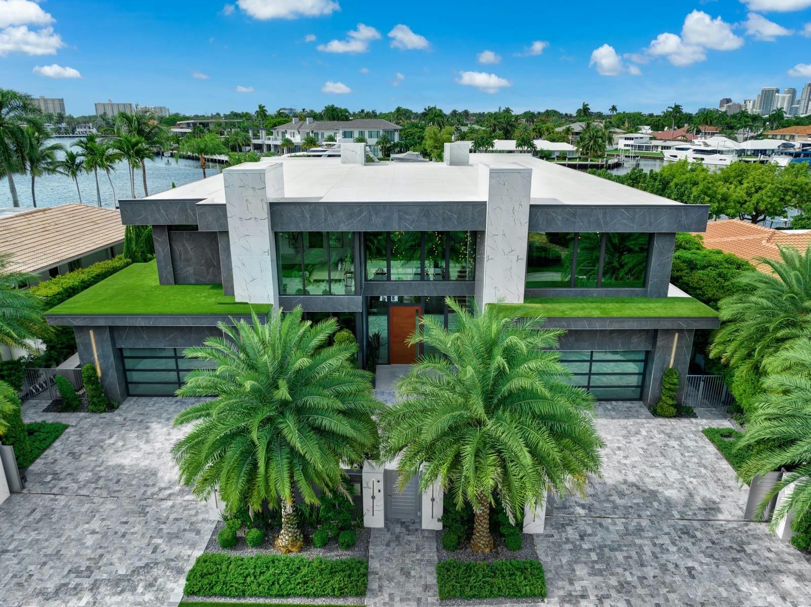 Fort Lauderdale, Florida, 33304, United States, ,9 BathroomsBathrooms,Residential,Active,1704754