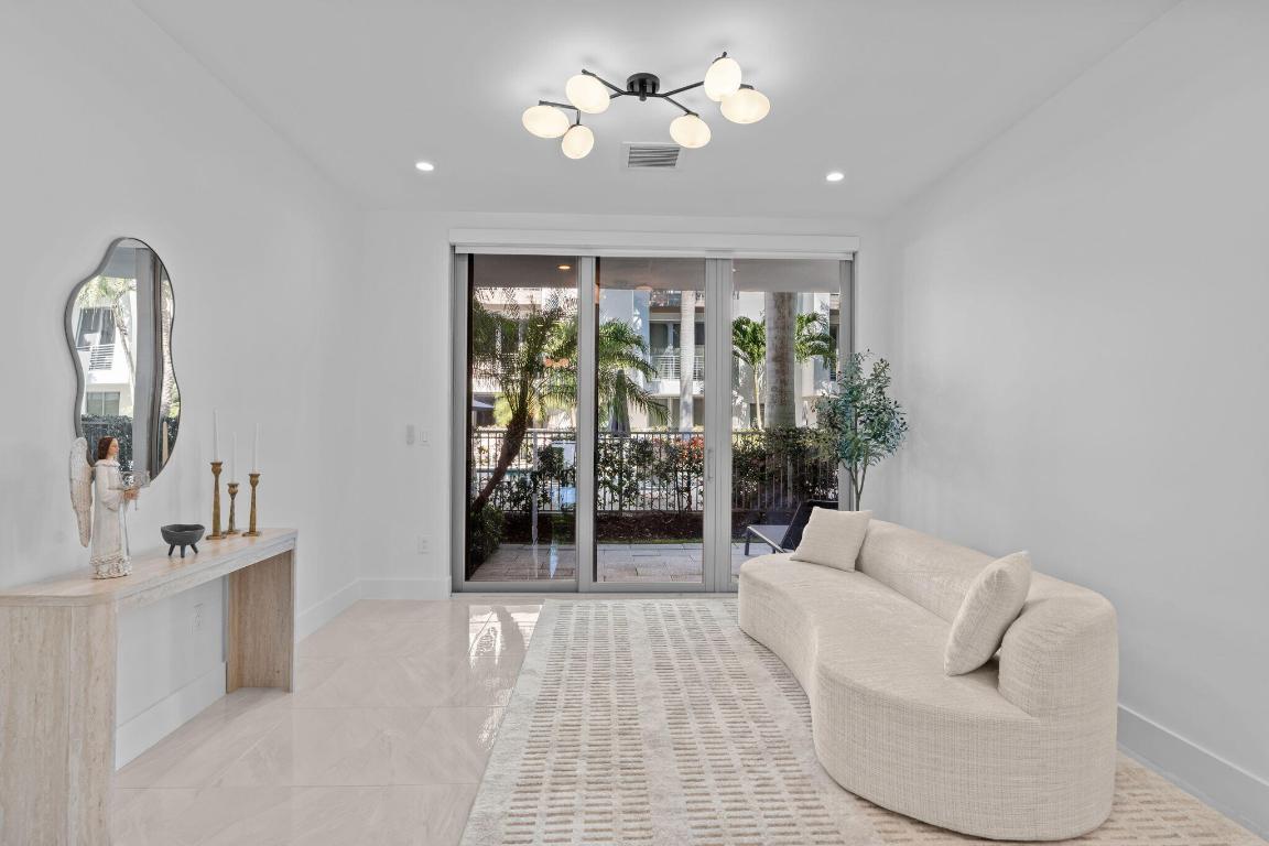 Boca Raton, Florida, 33431, United States, 3 Bedrooms Bedrooms, ,4 BathroomsBathrooms,Residential,Active,1997592