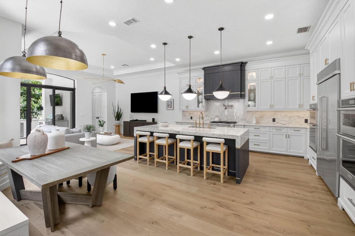 Boca Raton, Florida, 33496, United States, 6 Bedrooms Bedrooms, ,8 BathroomsBathrooms,Residential,Contingent,2008018