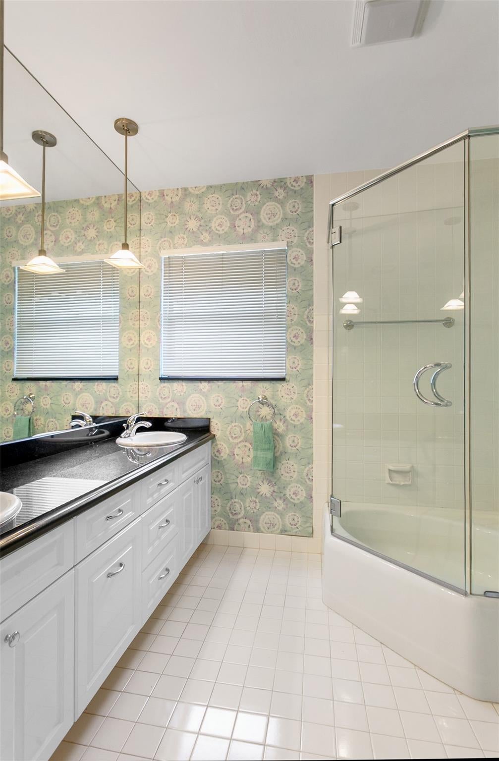 Lighthouse Point, Florida, 33064, United States, 4 Bedrooms Bedrooms, ,4 BathroomsBathrooms,Residential,Active,1926903