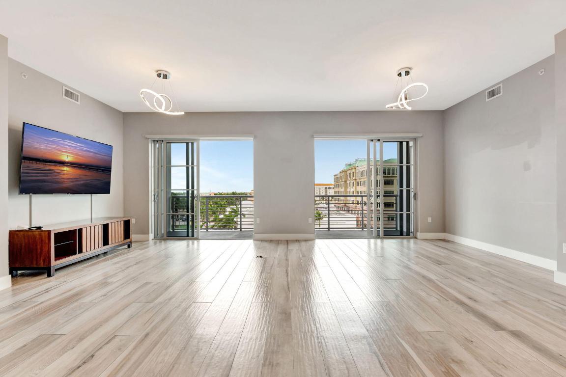 Boca Raton, Florida, 33432, United States, 3 Bedrooms Bedrooms, ,3 BathroomsBathrooms,Residential,Active,2008019