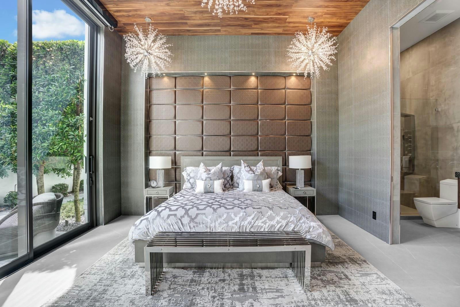 Fort Lauderdale, Florida, 33304, United States, ,9 BathroomsBathrooms,Residential,Active,1704754