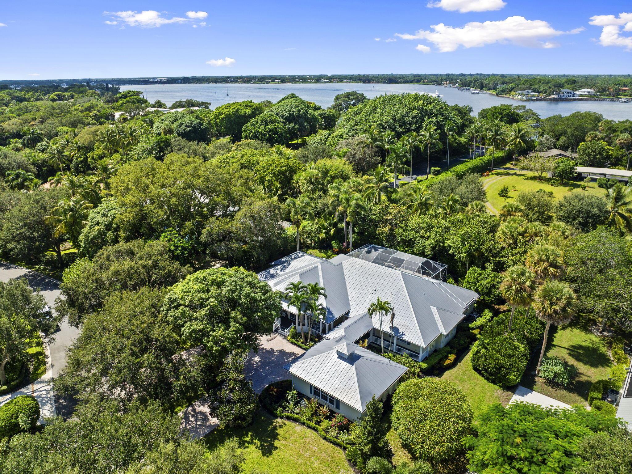 Sewalls Point, Florida, 34996, United States, 4 Bedrooms Bedrooms, ,3 BathroomsBathrooms,Residential,Active,1953273
