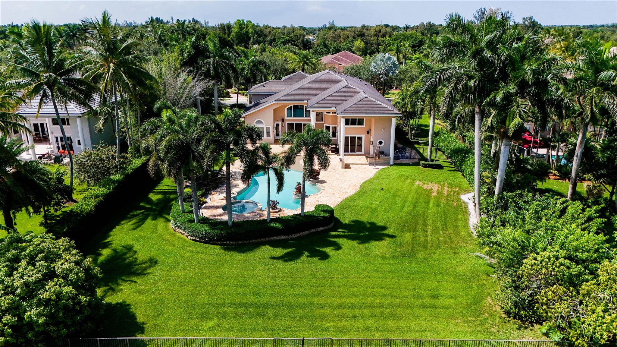 Davie, Florida, 33328, United States, 6 Bedrooms Bedrooms, ,7 BathroomsBathrooms,Residential,Active,1893231