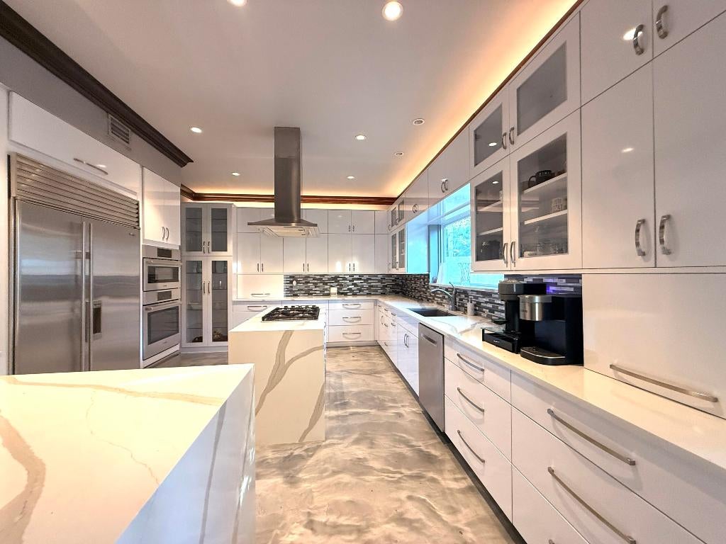 Fort Pierce, Florida, 34950, United States, 6 Bedrooms Bedrooms, ,6 BathroomsBathrooms,Residential,Active,2007665