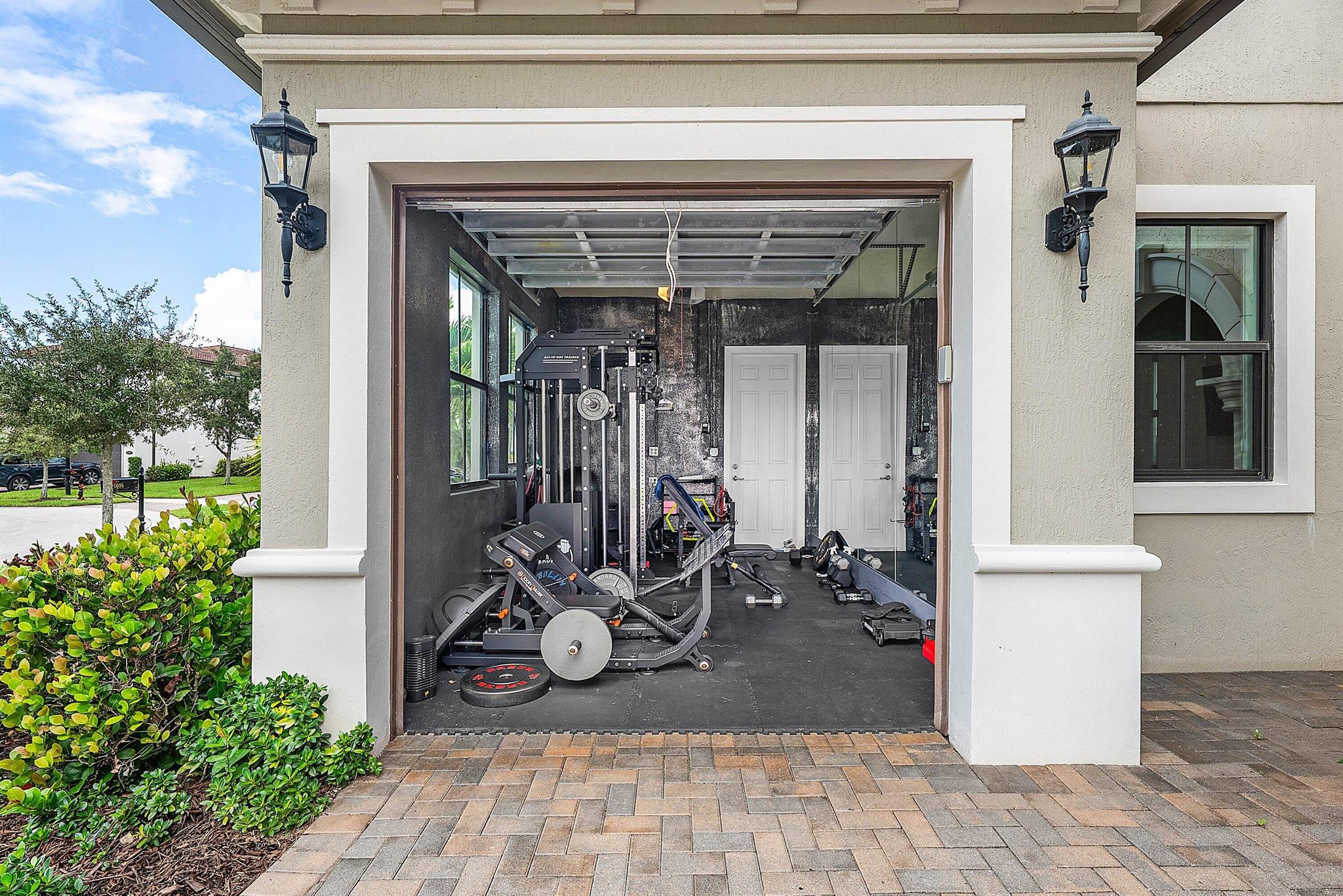 Parkland, Florida, 33076, United States, 4 Bedrooms Bedrooms, ,4 BathroomsBathrooms,Residential,Active,1961922