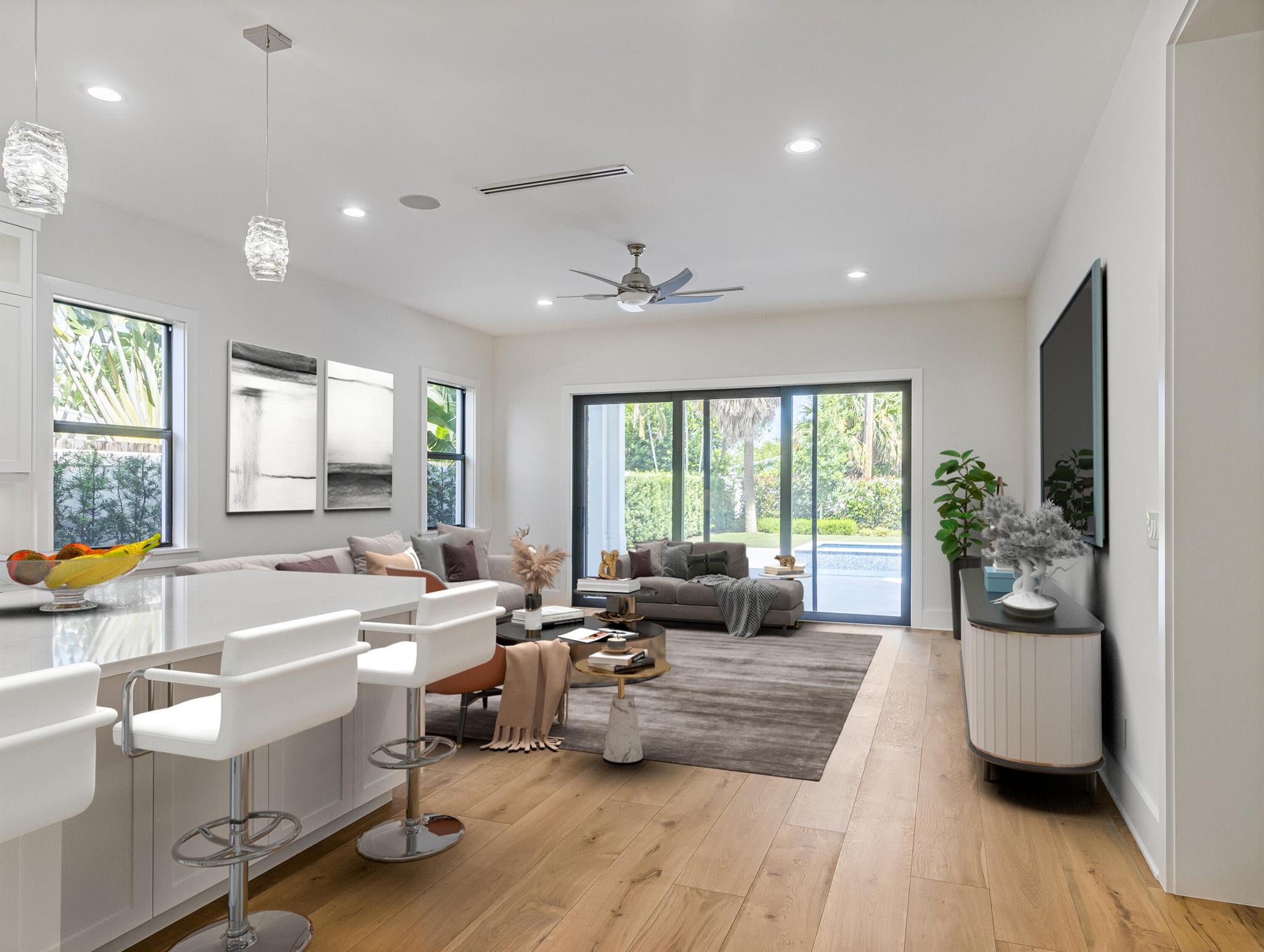 West Palm Beach, Florida, 33405, United States, 5 Bedrooms Bedrooms, ,5 BathroomsBathrooms,Residential,Active,1985853