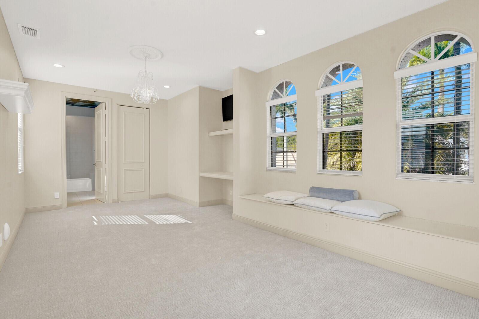 Delray Beach, Florida, 33446, United States, 5 Bedrooms Bedrooms, ,5 BathroomsBathrooms,Residential,Active,1996253