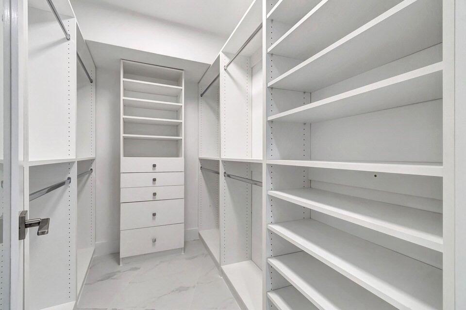 Highland Beach, Florida, 33487, United States, 2 Bedrooms Bedrooms, ,2 BathroomsBathrooms,Residential,Active,1922538