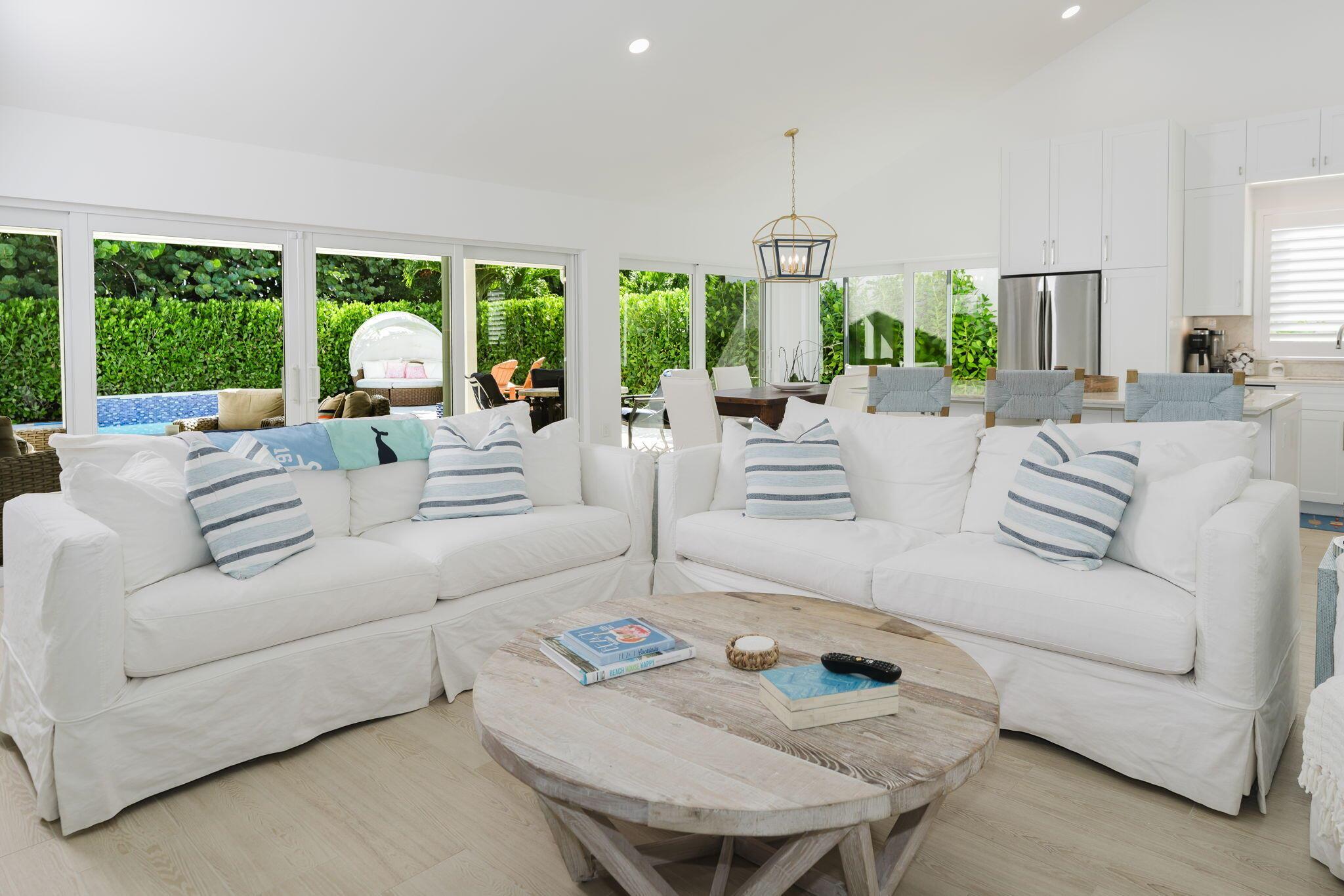 Jupiter, Florida, 33477, United States, 3 Bedrooms Bedrooms, ,2 BathroomsBathrooms,Residential,Active,1953253
