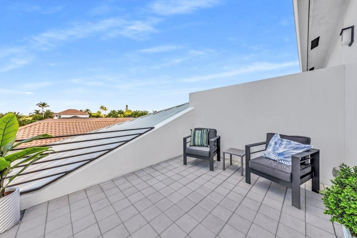 Boca Raton, Florida, 33433, United States, 4 Bedrooms Bedrooms, ,3 BathroomsBathrooms,Residential,Active,2007936