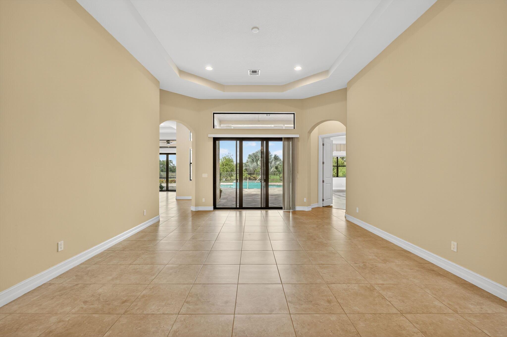 Palm City, Florida, 34990, United States, 4 Bedrooms Bedrooms, ,5 BathroomsBathrooms,Residential,Active,1952625