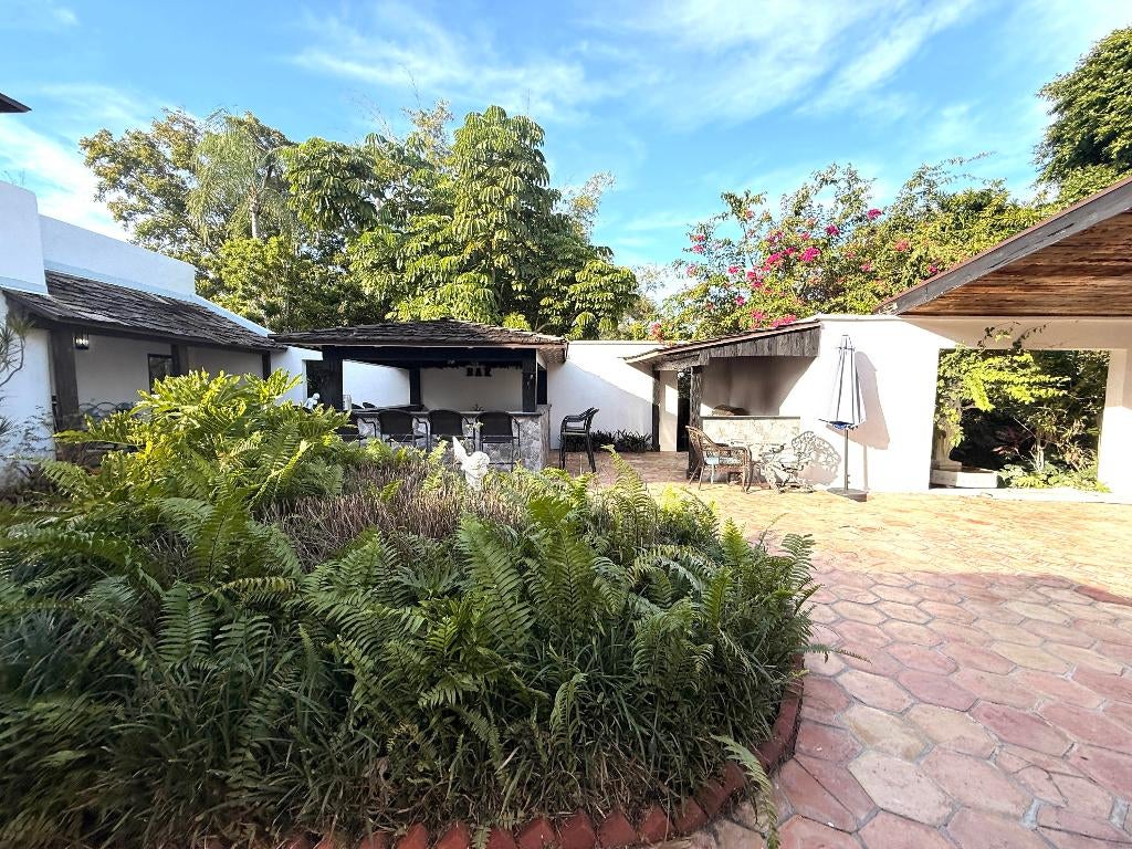 Fort Pierce, Florida, 34950, United States, 6 Bedrooms Bedrooms, ,6 BathroomsBathrooms,Residential,Active,2007665