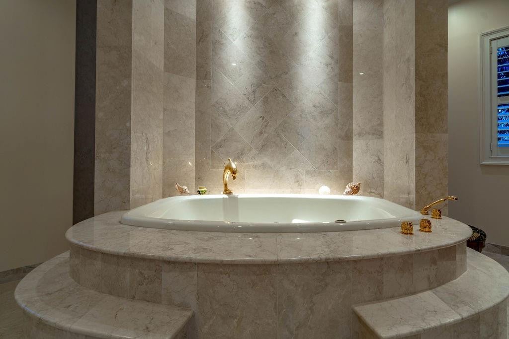 Lighthouse Point, Florida, 33064, United States, 4 Bedrooms Bedrooms, ,6 BathroomsBathrooms,Residential,Active,2006873