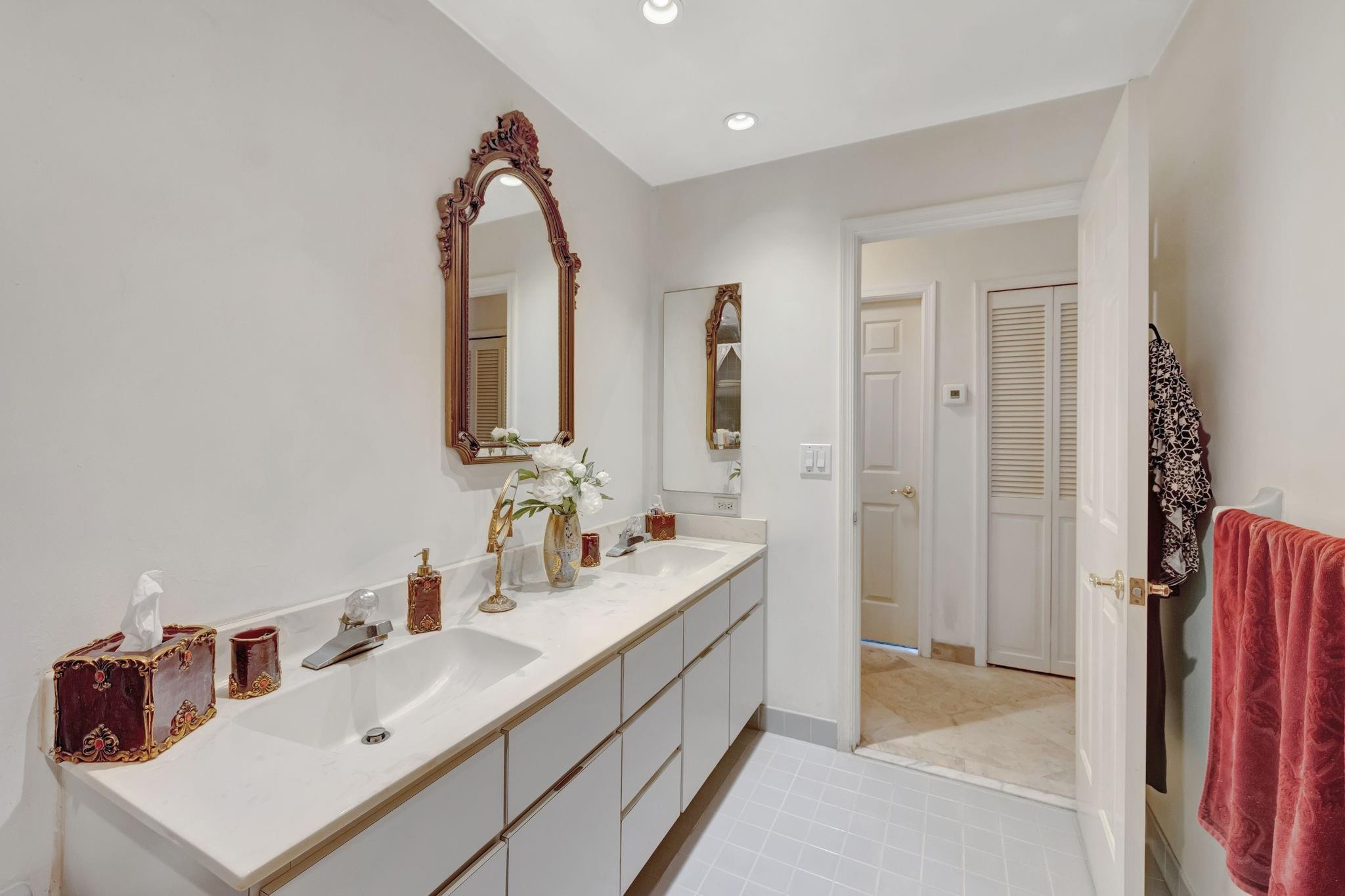 Coral Springs, Florida, 33067, United States, ,4 BathroomsBathrooms,Residential,Active,1764915